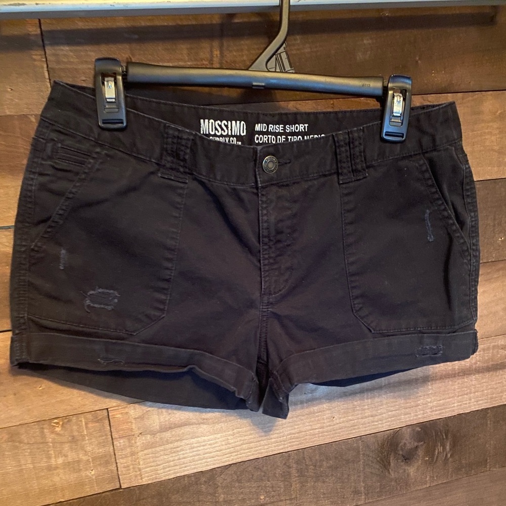 Mossimo Black Shorts - Women’s size 8